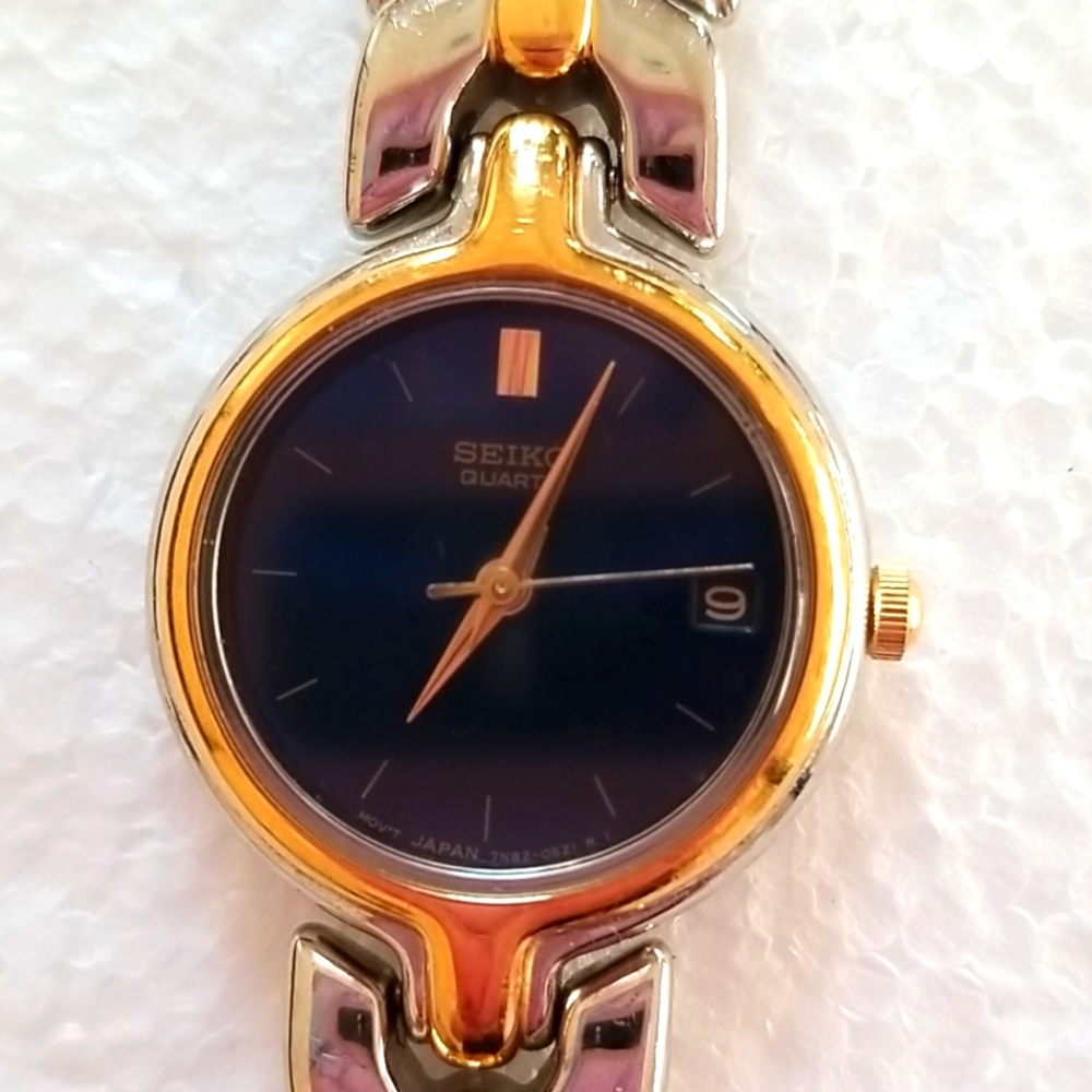 Seiko Women's Gold and Blue Watch 90s